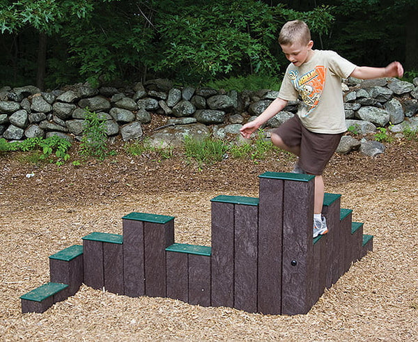Stump Walk (Play-Fit)