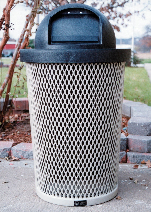 32 GALLON TAPERED TRASH CAN